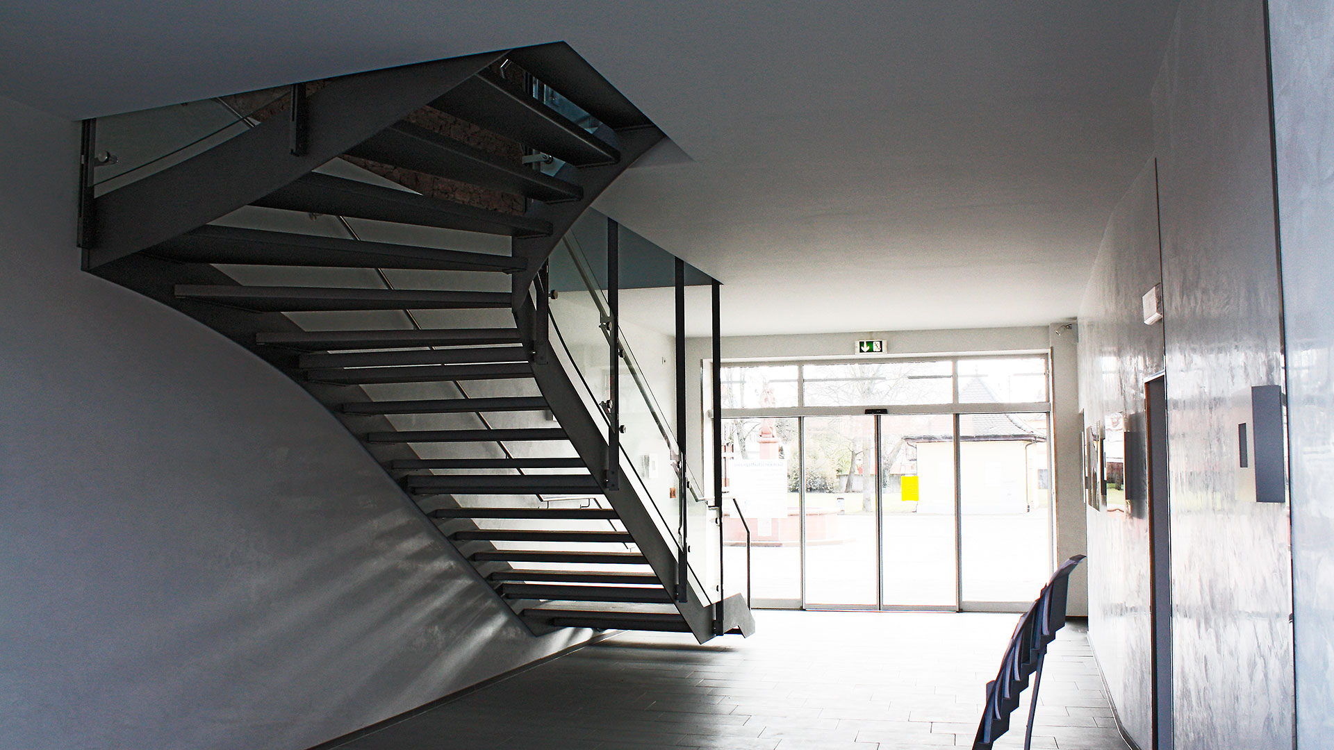 Treppengeländer_Eingang_Gutshofscheune